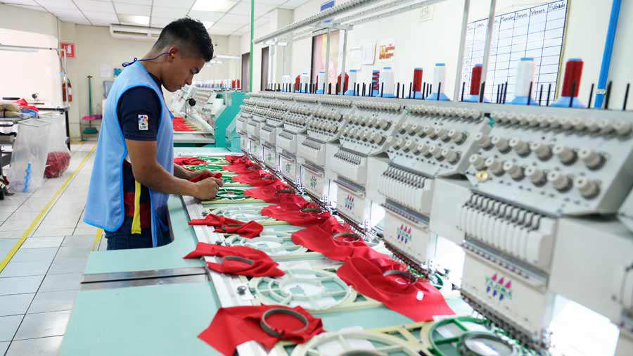 Grupo Hilasal genera 4,710 empleos directos en El Salvador