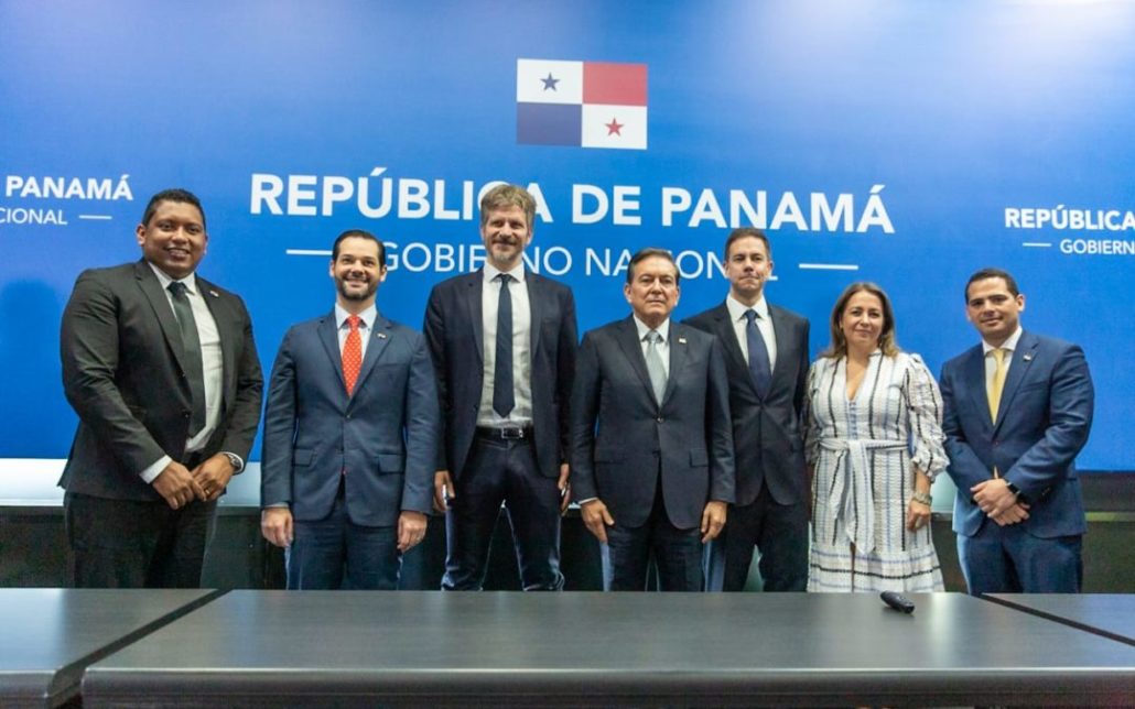 Con inversión millonaria Google ratifica a Panamá como "hub digital" de la región