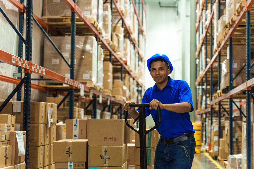 Cómo trabajar con un 3PL para prepararte para la temporada alta de ventas.